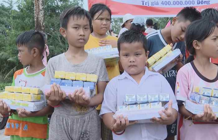 Những công trình chào mừng 77 năm thành lập Hội Chữ thập đỏ Việt Nam (23-11-2023)